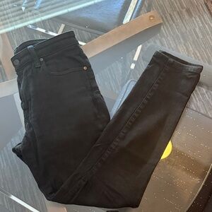 Uniqlo Black Skinny Jeans
